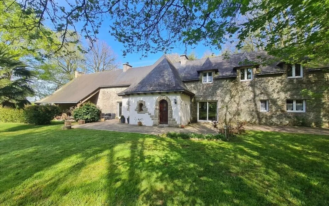 Vente maison 202m² •Évellys