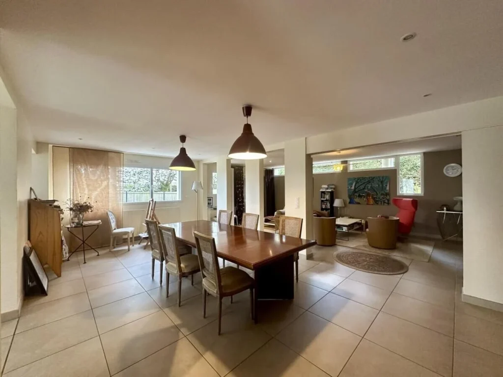 f4769e59 c69a 4c66 ad2b 306c3f0099e5